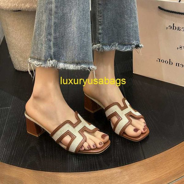 Sandali in pelle Oran pannelli da donna HB Brand Trendy Sandals Womens Cucchi spessi 2024 Summer Nuovo abito sandalsummer cimoso con logo Hi