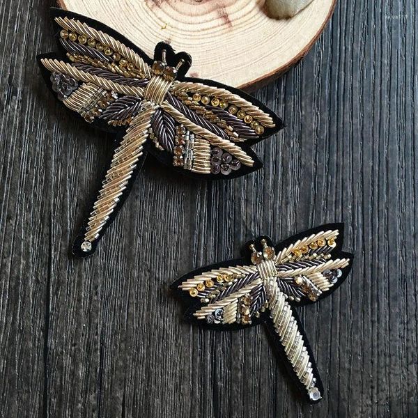 Broches Dragonfly Silk Buiter Buiter Hand - Acessórios de roupas bordadas fios de pino