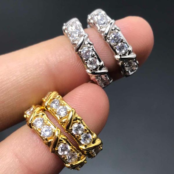 En iyi satış marka tasarımcısı doğal elmas çapraz küpeler özel parlak moissanit elmas 18k altın gümüş c küpeler kadın lüks