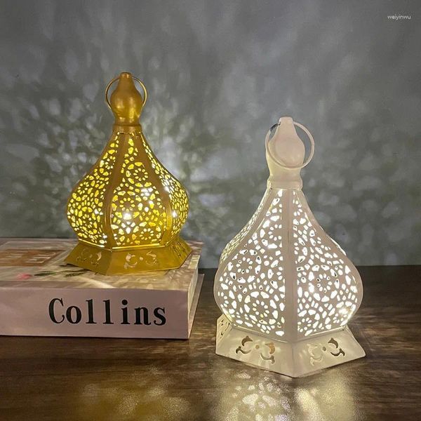 Lâmpadas de mesa RETRO MOROCANO LED LANTERN Ramadan Festival Iron Art Lâmpada Decorações decorativas de artesanato Decorações de ornamentos presentes