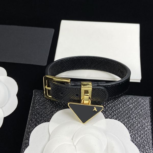 Дизайнерский писем браслет для мужчин открывает женские браслеты элегантные модные бренд черные кожаные браслеты с буквами ювелирные изделия высокое качество