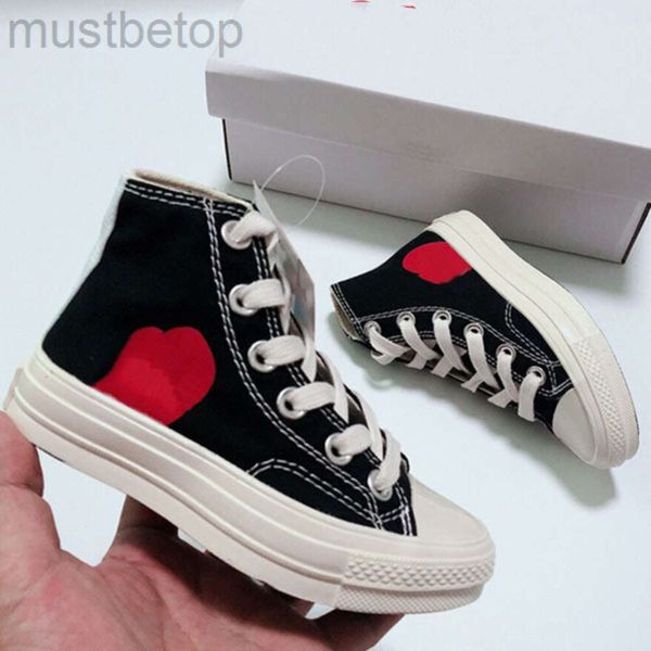 Scarpe da corsa in tela casual in tela designer che arrampicano i bambini giocano per ragazzi ragazzi giovani bidoni bianchi e traspiratori black black sneaker