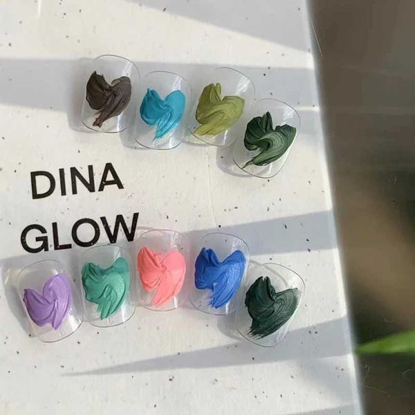 Gel unghie Dinaglow Stone Latex Series 9-color Combinazione (41-49) può essere una variante di vari tipi di smalto per unghie Q240507