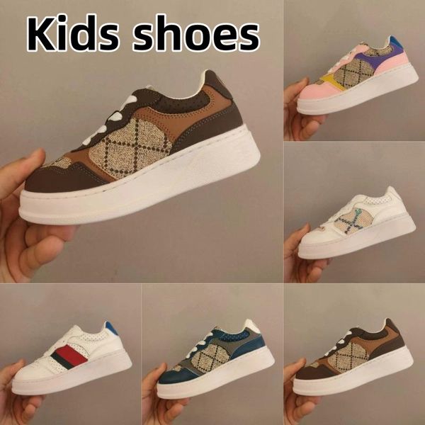 2024 Kinder Casual Shoes Kinder Kinder sportliche klobige Trainer b Kleinkind PS Sport Outdoor Sneaker für Jungen und Mädchen Chaussures Gießen evel Leder Luxus Kleinkindschuh