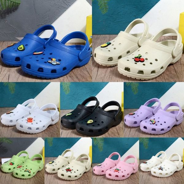 Sandálias infantis garotas chinelas deslizantes deslizantes meninos entupir designers slides de lã de praia fora roupas crianças jovens kid plataform sapatos crocodilen24a#