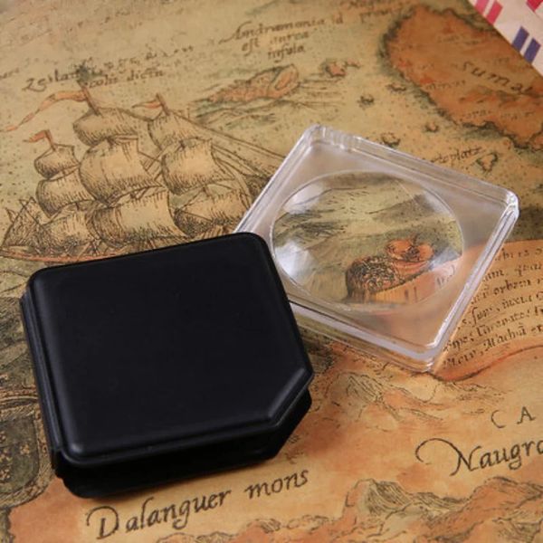 Mini ingrandimento della tasca pieghevole in vetro 5x per lettura di gioielli scientifici