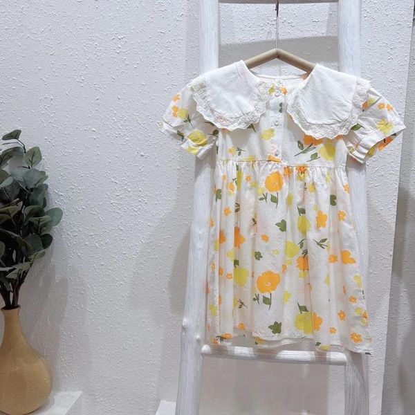 Vestidos de menina atacado de meninas 2024 Summer coreano Edição Western Leisure Flower Dress