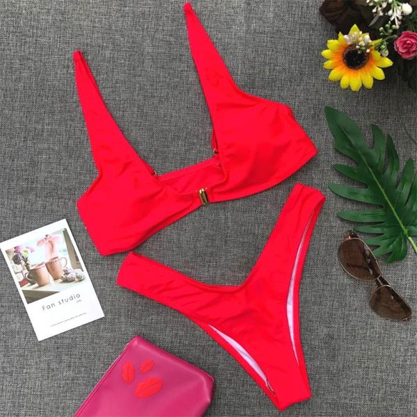 Frauen Badebekleidung Rot Bikini Set brasilianischen Badeanzug Mikro -Tanga -Frauen zweiteilige Strand Bikinis Sexys 2024 Badeanzug Mujer -Outfits