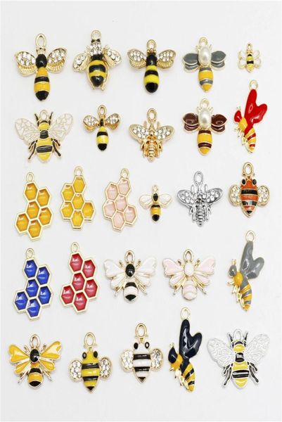 20pcs smalto ape in lega in lega casuale miscuglio di bombee in bumkbee cravatta a ciondoli a ciondoli gioielli che producono accessori5637616