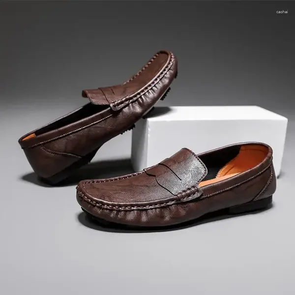 Sapatos casuais mocassins verão masculino fino de couro genuíno respirável um cocô de pedal macio