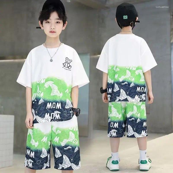 Set di abbigliamento Summer Teenager Boys T-shirts Logoe Shorts Due pezzi Cartoon Bear Letter Stampa Contrasto Colore Causal Sport 5-12 anni