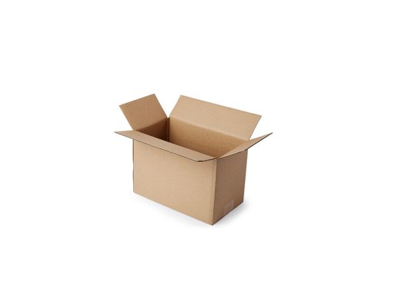 Упаковочные коробки для различных дизайнерских сумок