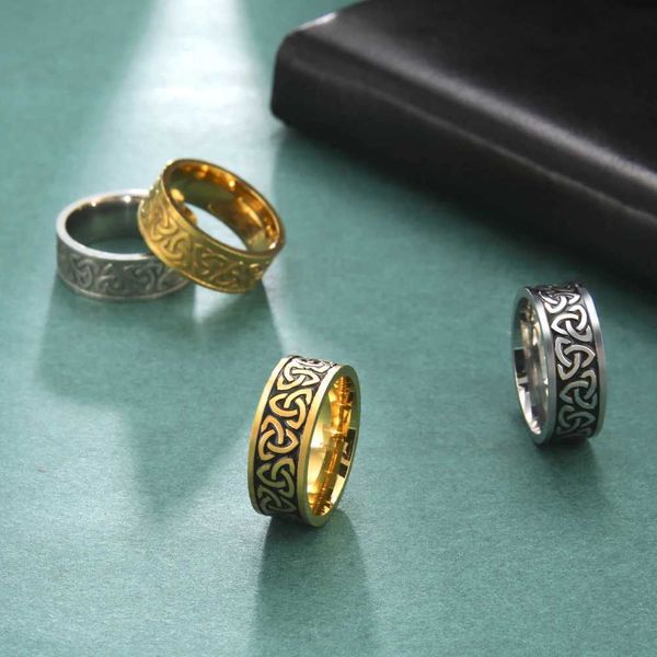 Anelli di nozze Skyrim Triquetra Ring per uomini donne Amuleto inossidabile vintage Amuleto Celtics Coppia di anelli punk per dita punk regalo