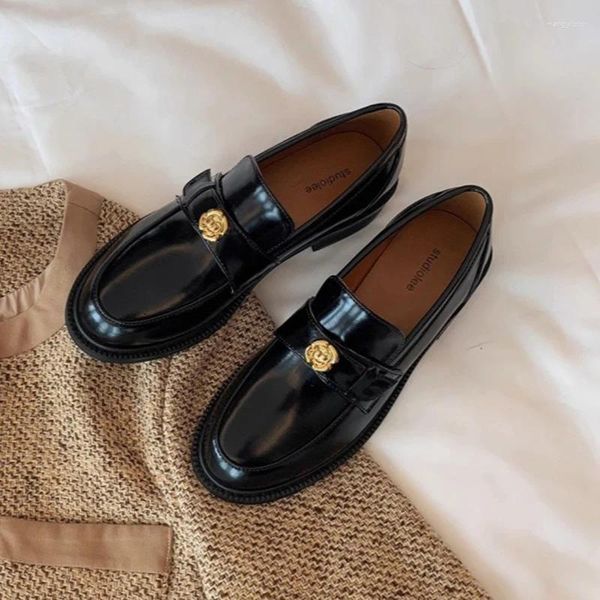 Повседневная обувь женщин 2 см на низких каблуках британские стили Lady Fashion Soft Relax Loafer