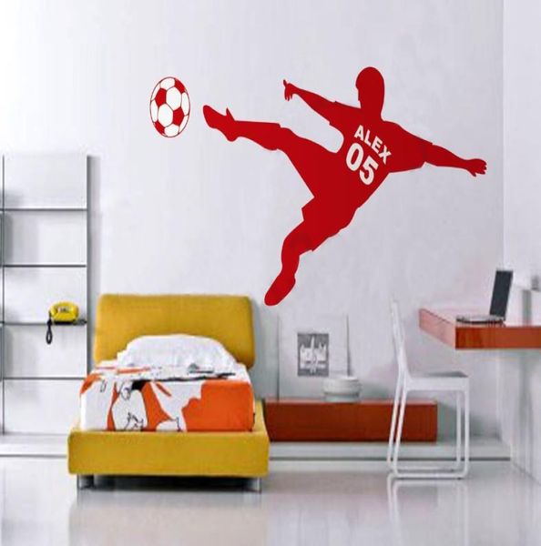 Fußball -Fußball -Ball Vinyl Wandtattoos Abnehmbar personalisierte Namensnummer Poster Kunst Wandkleber für Kinderzimmer Dekoration2581711