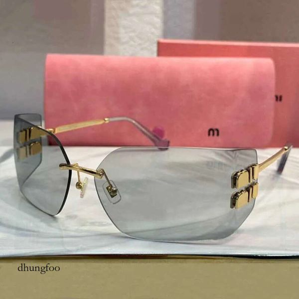 Солнцезащитные очки SMU54Y Women Sun Glasses.