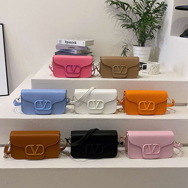 Bags 2024 Nuova edizione coreana INS Trendy Simple Crossbody Women's Single Chain Bagna Bag 80% Factory Wholesale all'ingrosso