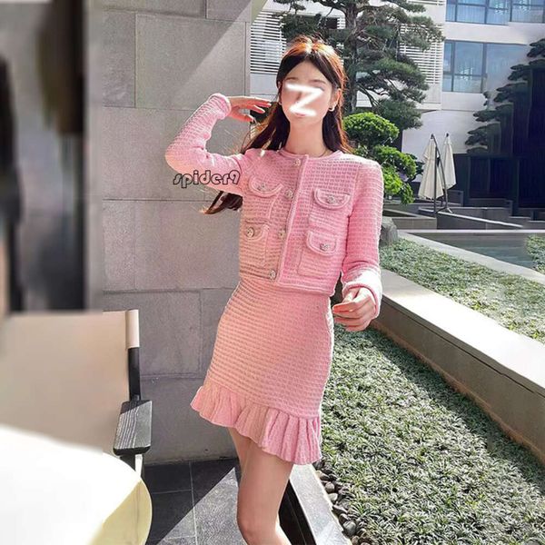 Tops Dresses for Woman Pink Style Fragrant Squisite Tround Rotonda a maniche lunghe Cardigan Scapa corta a mezza lunghezza Due pezzi Set per donne