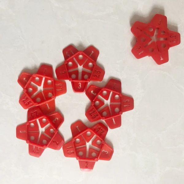 50pcs piastrelle da parete in ceramica gap locatore artefatti di livellamento delle piastrelle trasversali di livellamento di gap ridotto di costruzione del pavimento.