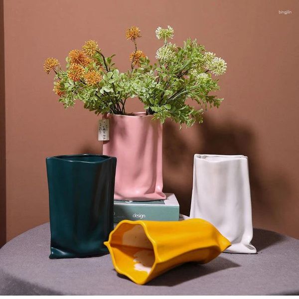 Vasos European Morandi Ceramic Vase Cafe Restaurant Restaurante Artificial Artificial Flower Ornament Home Acessórios de sala de estar decoração
