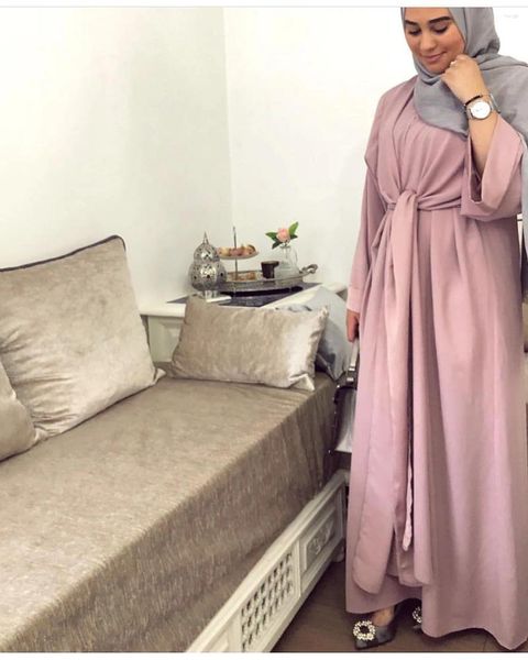 Vestidos casuais 2024 Cardigã modesto muçulmano para mulheres Eid Arab Abaya Dubai Dress Islâmico Diário de manga longa Caso de peru de peru