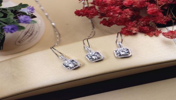 925 Prata esterlina Quatro quadrados de zircão de diamante Pingente de colar de moda feminina de clavícula 18k merece o papel de Th9292413