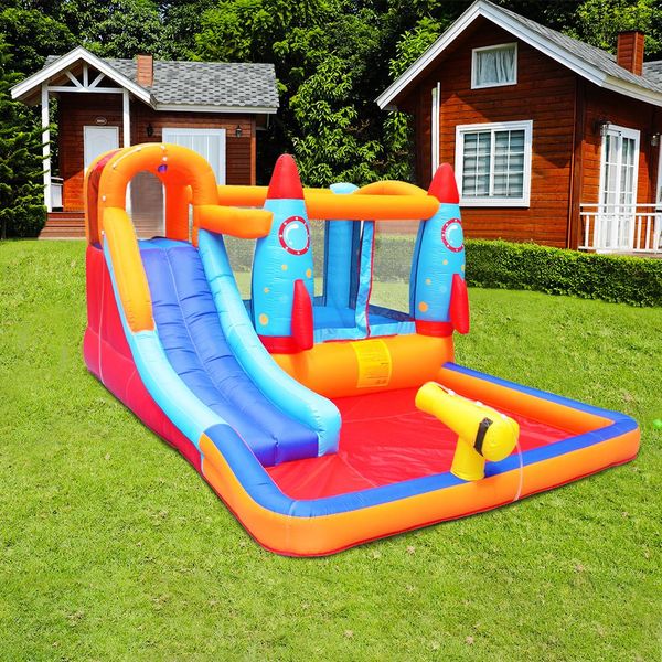 Água inflável de playground saltador pequeno parque de toboágalhão para crianças quintal backyard tocam diversão com escalada no castelo de foguete de bola de bola de parede de parede de parede