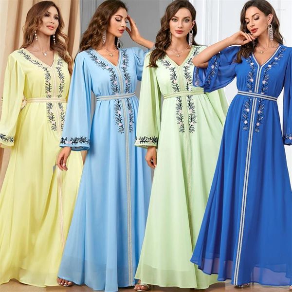 Ethnische Kleidung Chiffon Arabische Kleider für Frauen Chic Stickerei Full Sleeve V-Ausschnitt Flügel Robe Marokko Dubai Muslim Ramadan