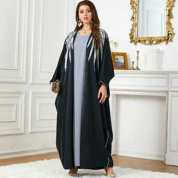 Ethnische Kleidung Mode Muslim Dubai Abaya für Frauen Dolman Ärmeln Stickerei Strickjacke schwarz offener Islam Kleidung Hijab Kleid Robe 3769