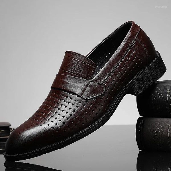 Sıradan Ayakkabı Erkekler Klasik İş Düğün Ayakkabı Dantelli İngiliz Tarzı Erkek Resmi Ayakkabı Sandalet