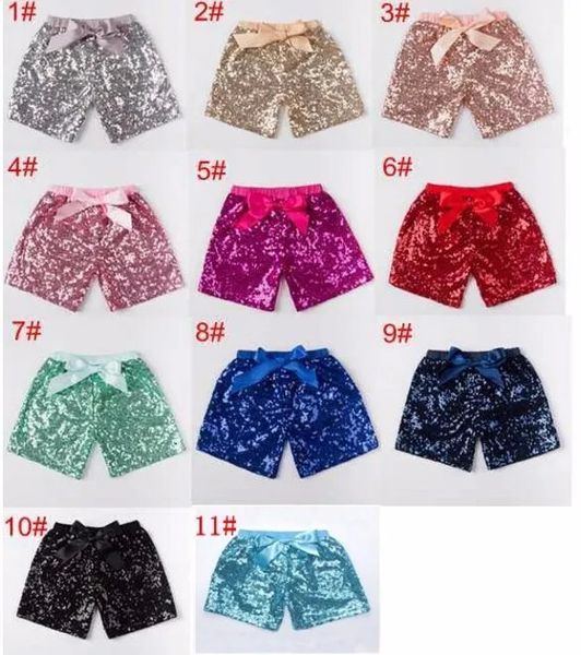 Pantaloni da paillettes per bambini per bambini per bambini Sumpit pantaloni corti satinati per bambini pantaloncini boutique per bambini pantalone caramelle oro oro 240508