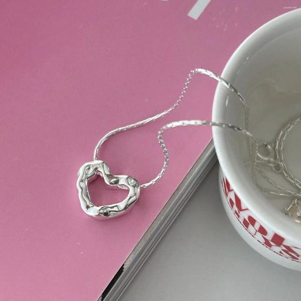 Zincirler Gümüş 925 Kalp Kolye Kolye Kadın Mücevherleri için Minimalist Moda Güzel