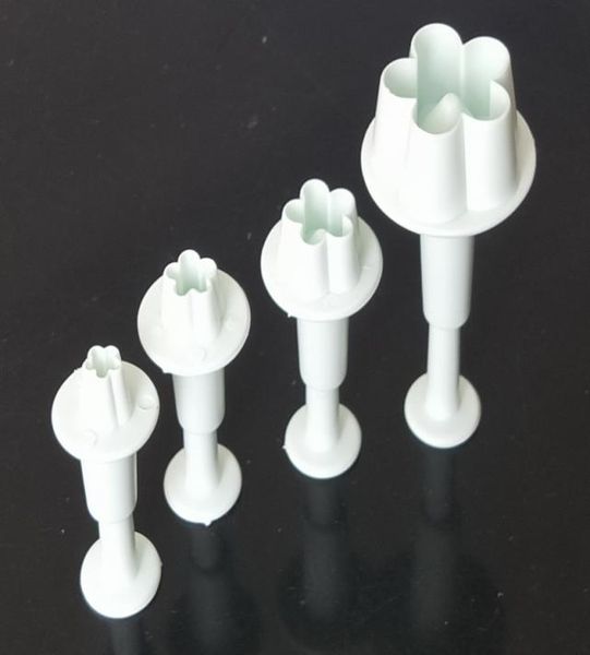 5 set Plum Blossom Cake Decorazione Cutter Strumento Sugarcraft Strumento Strumento Cragi Flower Cake Toot Mould5911206