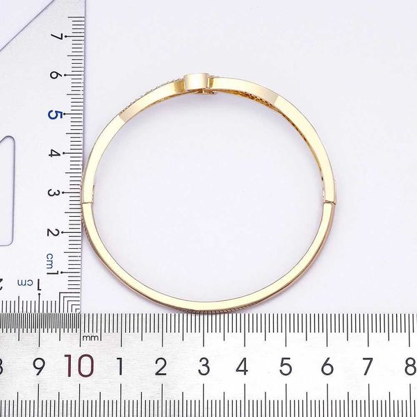 Braccialetti per matrimoni Nuovo design a doppio cuore in oro CZ di lusso Design a doppio cuore Design Bracciale Bracciale Bracciale Best Best Wedding Wristband Gioielli Drop Shipping