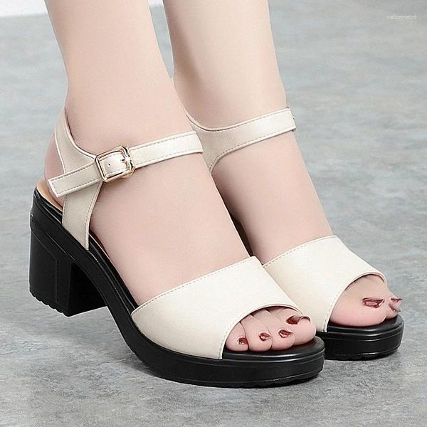 Vestido sapatos de moda moda elegante mulheres verão grossa sandálias bege peso leve confortável peep dedo dedo alto sólido casual