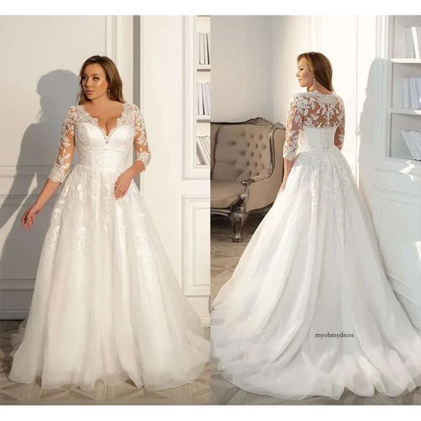 Tulle Moderne Plus Size a Line Brautkleider sexy v Hals Spitze Ein Boho -Garten -Brautkleider mit 3/4 Langhülsen Sweep -Zugempfang Party Kleid Braut 0509