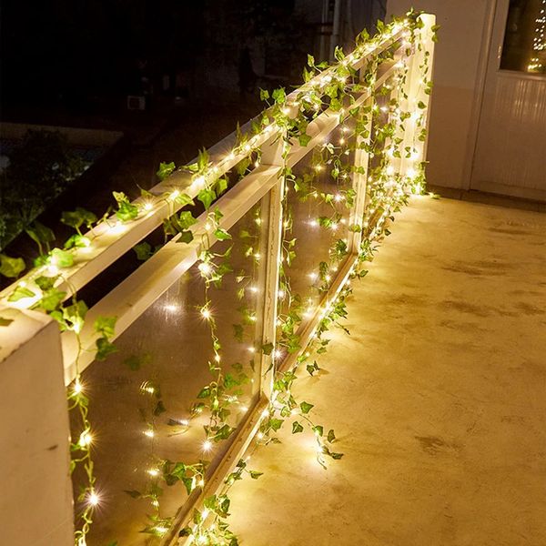 Luzes de cordas LED 2m 20lled 5m 50Led Maple Leaf Garland Fada de Natal para Decoração de Pátio de Parede do Quarto de Casa 240508
