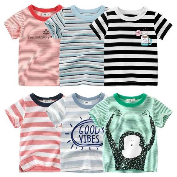 T-shirts 2024 Camiseta de verão meninos e meninas moda moda de mangas curtas T-shirt listrado de pescoço redondo de camiseta no atacado para roupas infantis