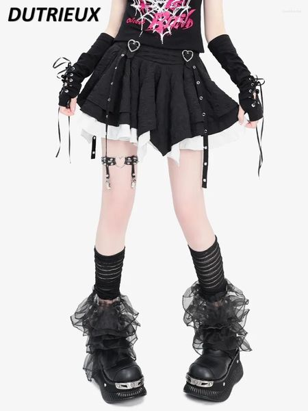 Юбки с двумя слоями черно-белого цвета, соответствующая короткая плиссированная пузырьковая юбка в стиле Punk Summer Sweet All-Matching Mini