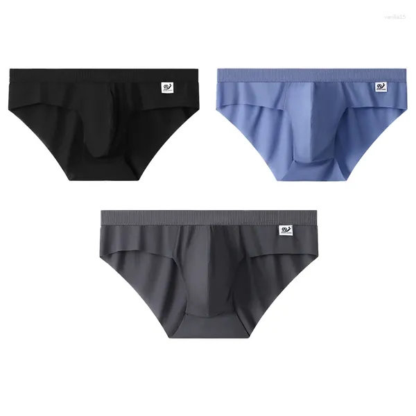 Underpants mutande da uomo Short senza tracce di seta ghiacciata giovani traspiranti triangoli sexy pantaloni bikini 3pcs