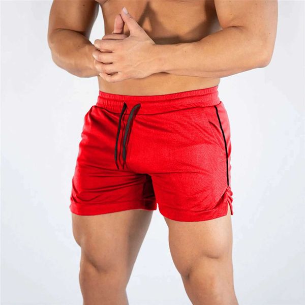 Shorts maschile 2023 Sports Trendy Mens Pants Summer Mens Sports Plus size Shorts traspiranti Pantaloni da spiaggia Y240507