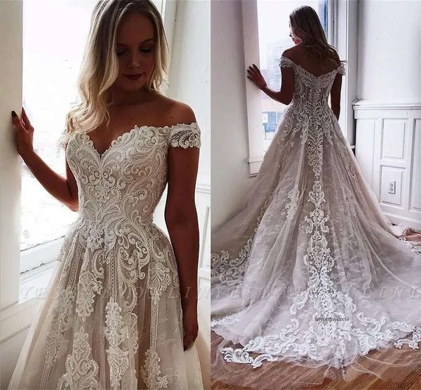 Splendidi abiti di una linea da appliques in pizzo spalla a buon mercato abiti da sposa da sposa a buon mercato