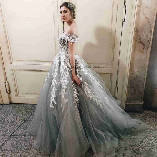 Abiti da sposa in argento in pizzo floreale 3D abiti da sposa Impero in vita fuori spalla a V-Neck Tulle Reception di nozze Vestidos de novi Cheap