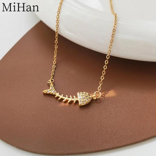 Catene Mihan Fashion Gioielli Sweet Temperamento coreano Collana del design a spina per pesce Collana per donne 2024 Trend Vendita