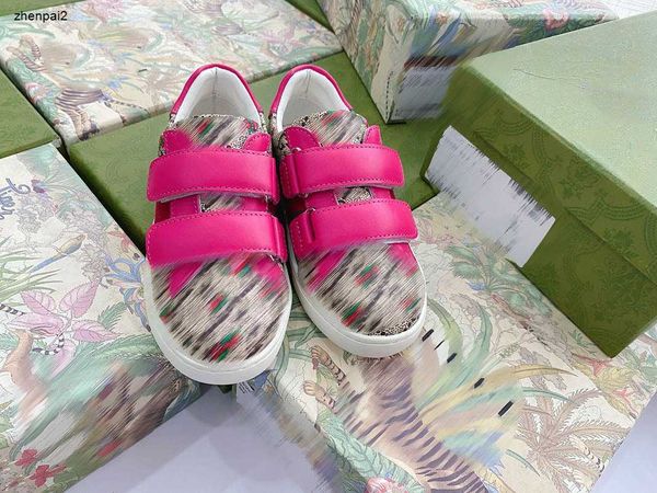 Роскошные детские кроссовки розовые рисунки печать детская обувь размер 26-35 Высококачественная бренда упаковочная пряжка для ремней для девочек дизайнерские обувь для мальчиков 24 мая