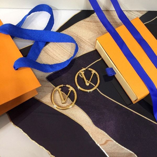 Модные серьговые дизайнеры для женщин Big Circle 4cm Hoops Gold Sergs Серьги v v Studs Luxury Designer Jewelry Box Goo 213m