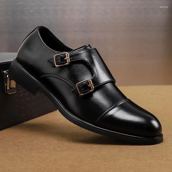 Sapatos casuais 2024 Mens formal Oxford Platform for Men Vestido italiano Casamento de luxo de couro pontiagudo