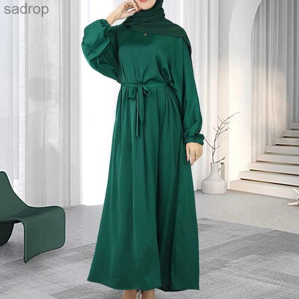 Vestidos casuais básicos Modestos vestido com cinto de cetim sólido manto de oração de cetim Kaftan de manga longa Omã árabe Omã eid al fitr vestido eid al adha vestido muçulmano xw