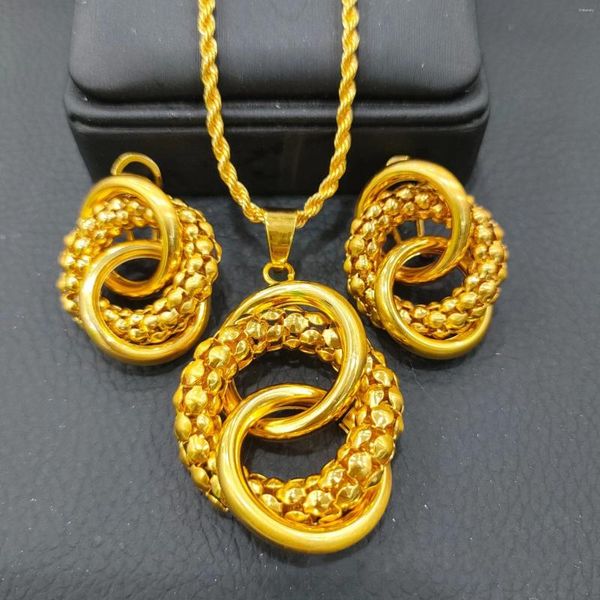 Серьги ожерелья устанавливают Esale Women Pendant Dubai Gold Color для свадебных ювелирных аксессуаров DZ005