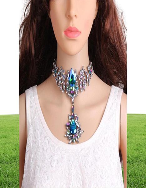 Designer de moda Luxo exagerado muito brilhante Belo strassm strass diamante Brincho de flor Cara de Garfandeira Colar 5060363